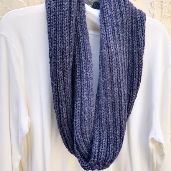 Scarf Infinity Hand Crafted  Blue Alpaca Bamboo Cowl Balaclava - Picture 3 of 16